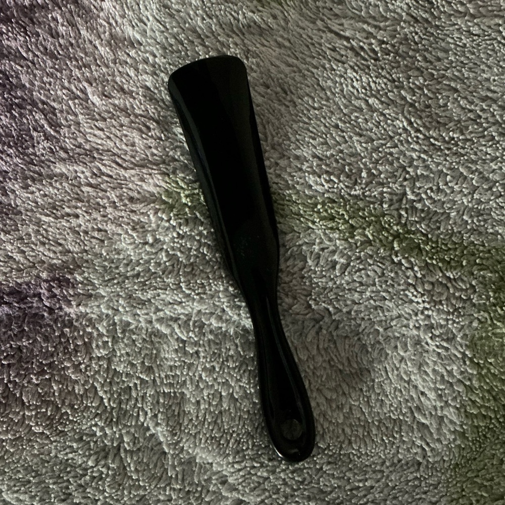 Authentic Gucci Shoe Horn - Picture 2 of 4